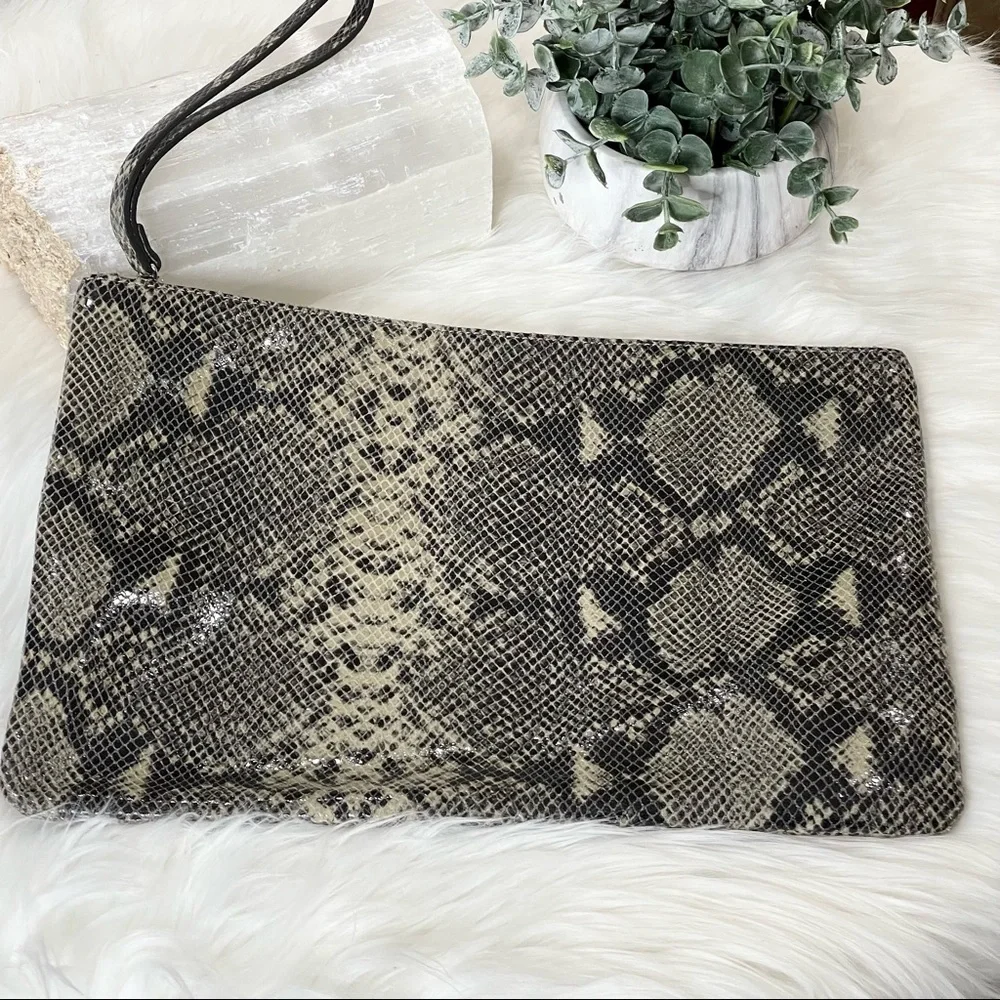 BANANA REPUBLIC leather clutch RARE Super Large Reptile Snakeskin Wristlet - Picture 4 of 9